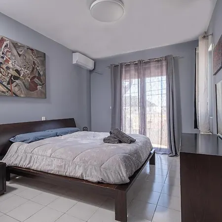 Kounaki Wines Square * Émbonas