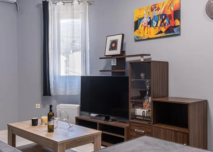 Kounaki Wines Square شقة *